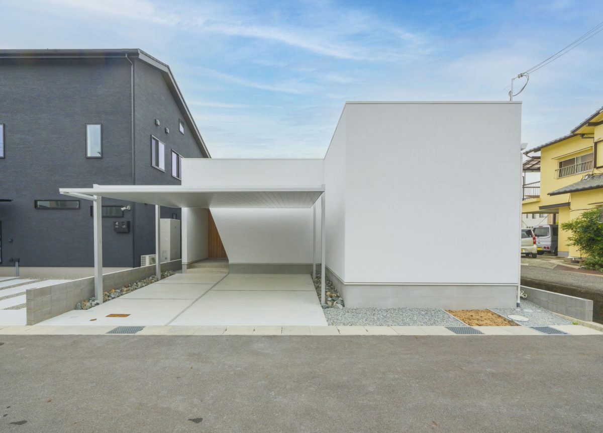 姫路市/暮らしやすさと開放感と安心と。全て叶えるヌックのある平屋